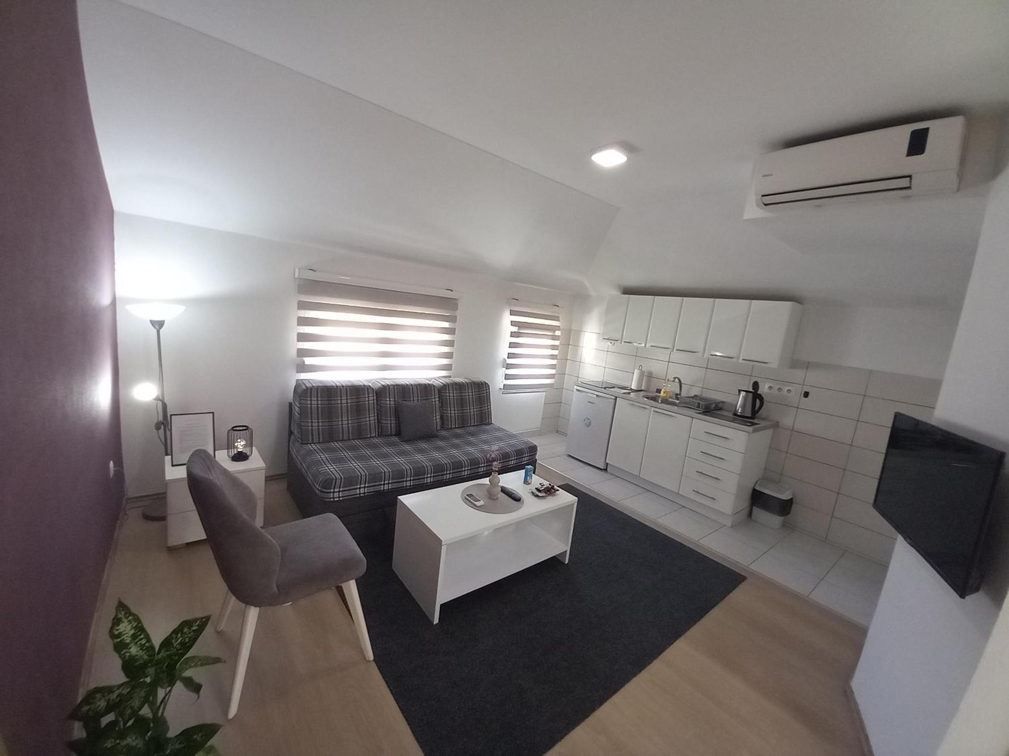 Apartments Platz โมสตาร์ ภายนอก รูปภาพ